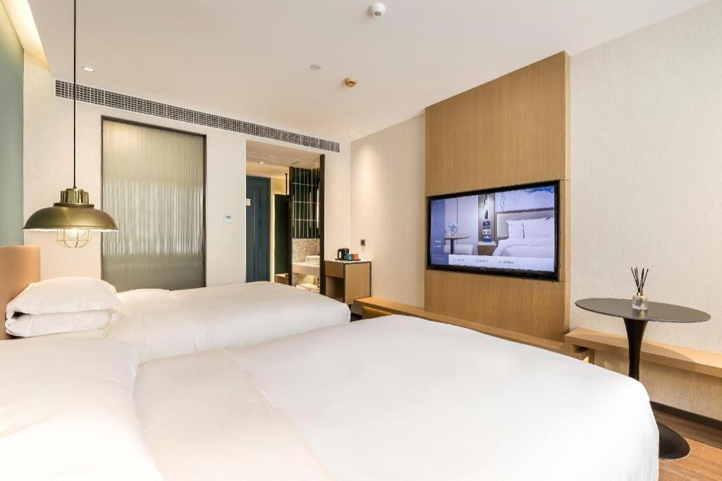 Jinglai Hotel Shanghai Exterior photo
