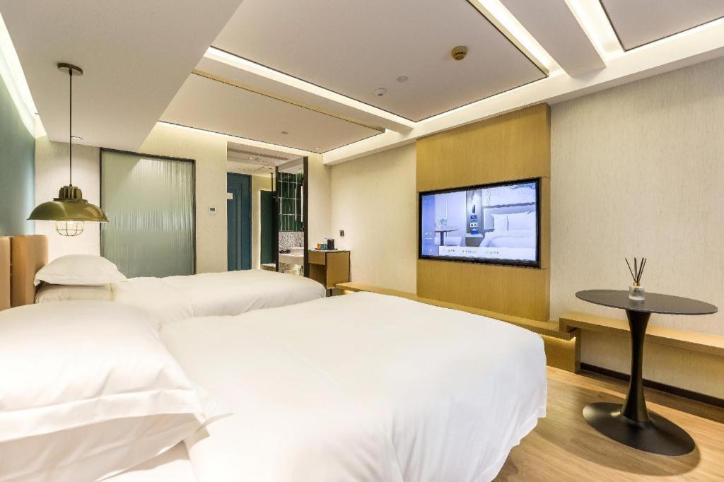Jinglai Hotel Shanghai Exterior photo